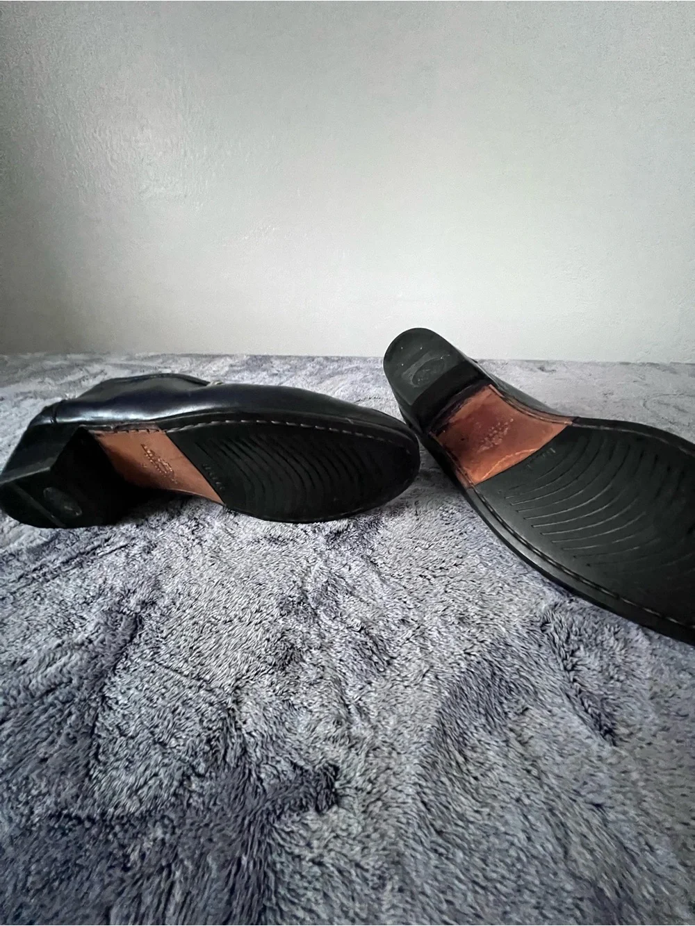 Vintage Bally Kauai Men’s 8M Navy Cream Leather Horsebit Loafers Made in Italy